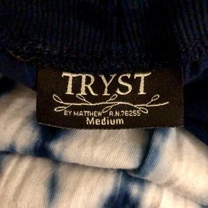 Tryst Skirts - NWOT: Blue & White Tye-Dye Flowing Maxi Skirt- M Tryst Skirts - NWOT: Blue & White Tye-Dye Flowing Maxi Skirt- M